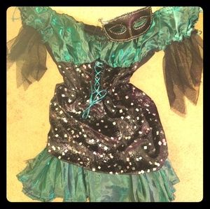High Seas (SexyPirate) costume worn 2 hours!